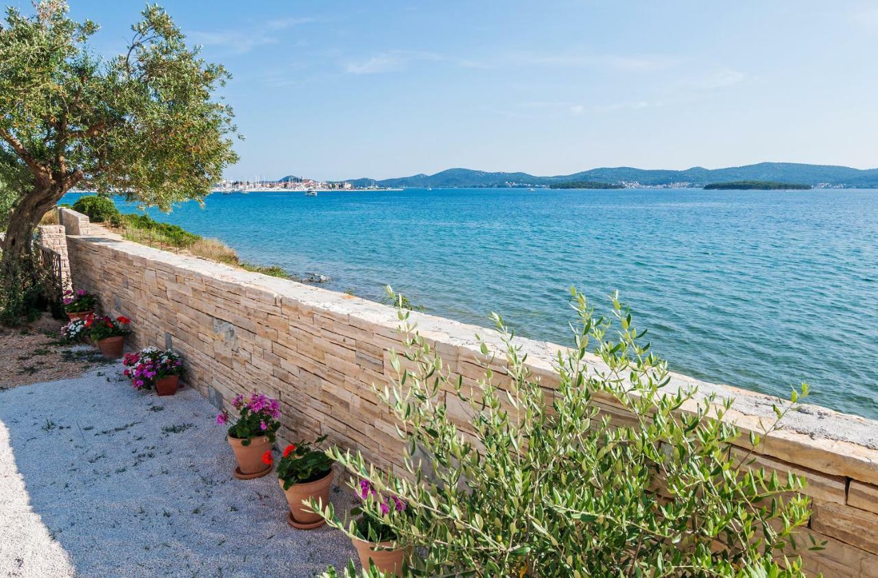 Camp San Antonio Hotel Biograd Na Moru Exterior photo